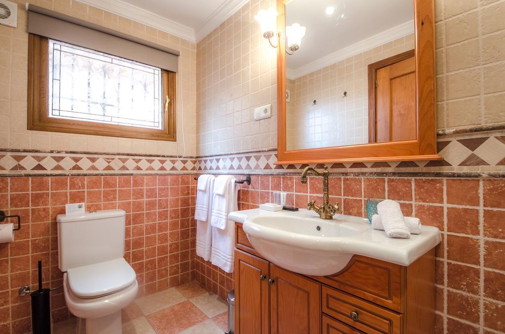 Villa Conmigo Bed & Breakfast Alhaurín de la Torre Eksteriør bilde